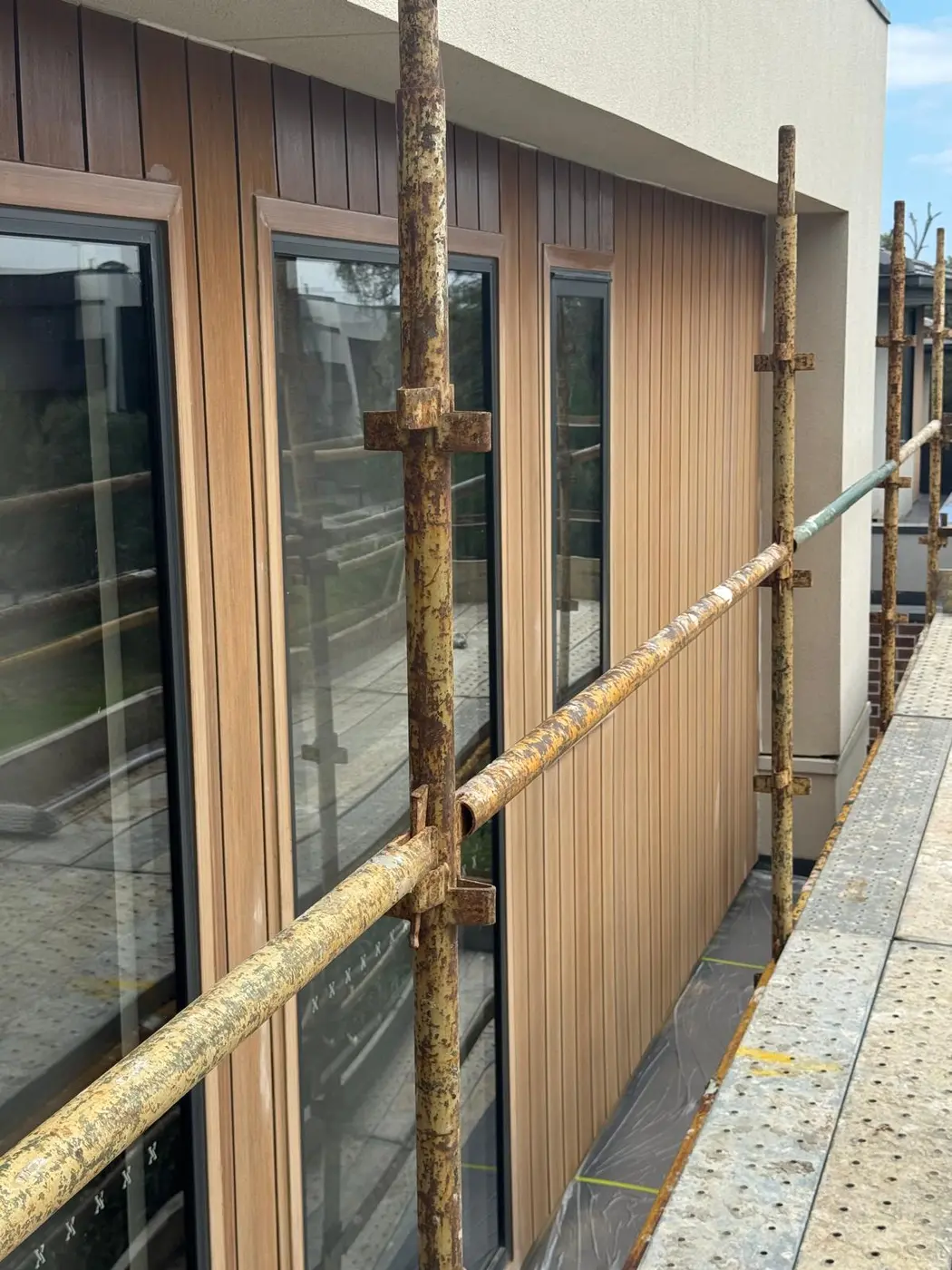 Exterior timber cladding repaint